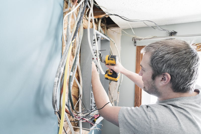 electrician rewiring home power